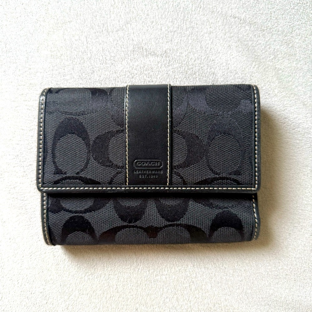 Coach wallet